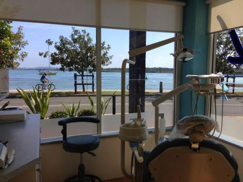 Paez Maria Dentist - Dentists Newcastle 4