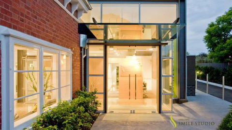 Geelong Smile Studio - Dentists Newcastle 8