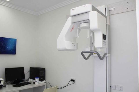 Deepwater Dental & Implant Centre - Dentists Newcastle 4